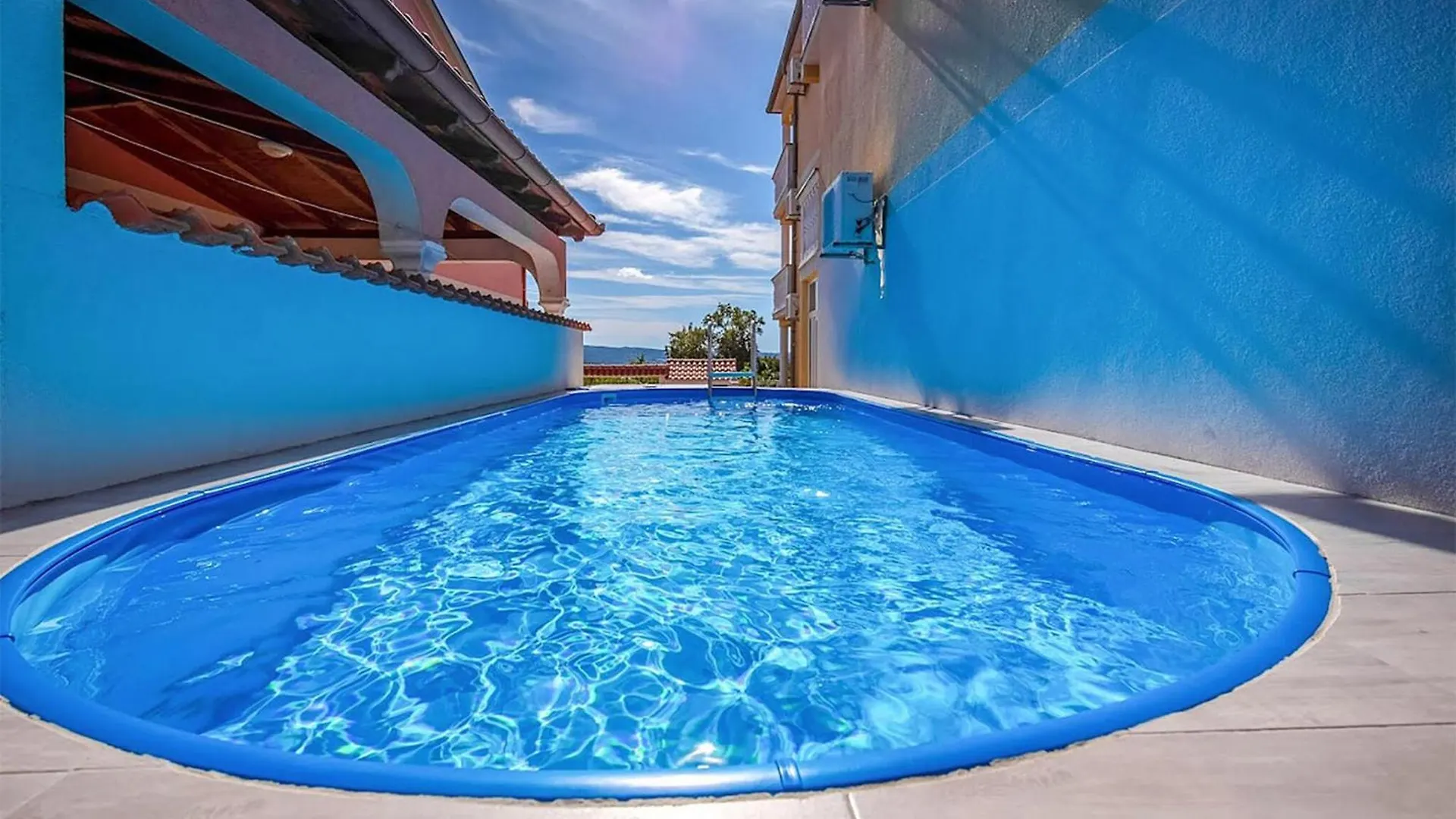 Nice Apartment In Dramalj With Wifi