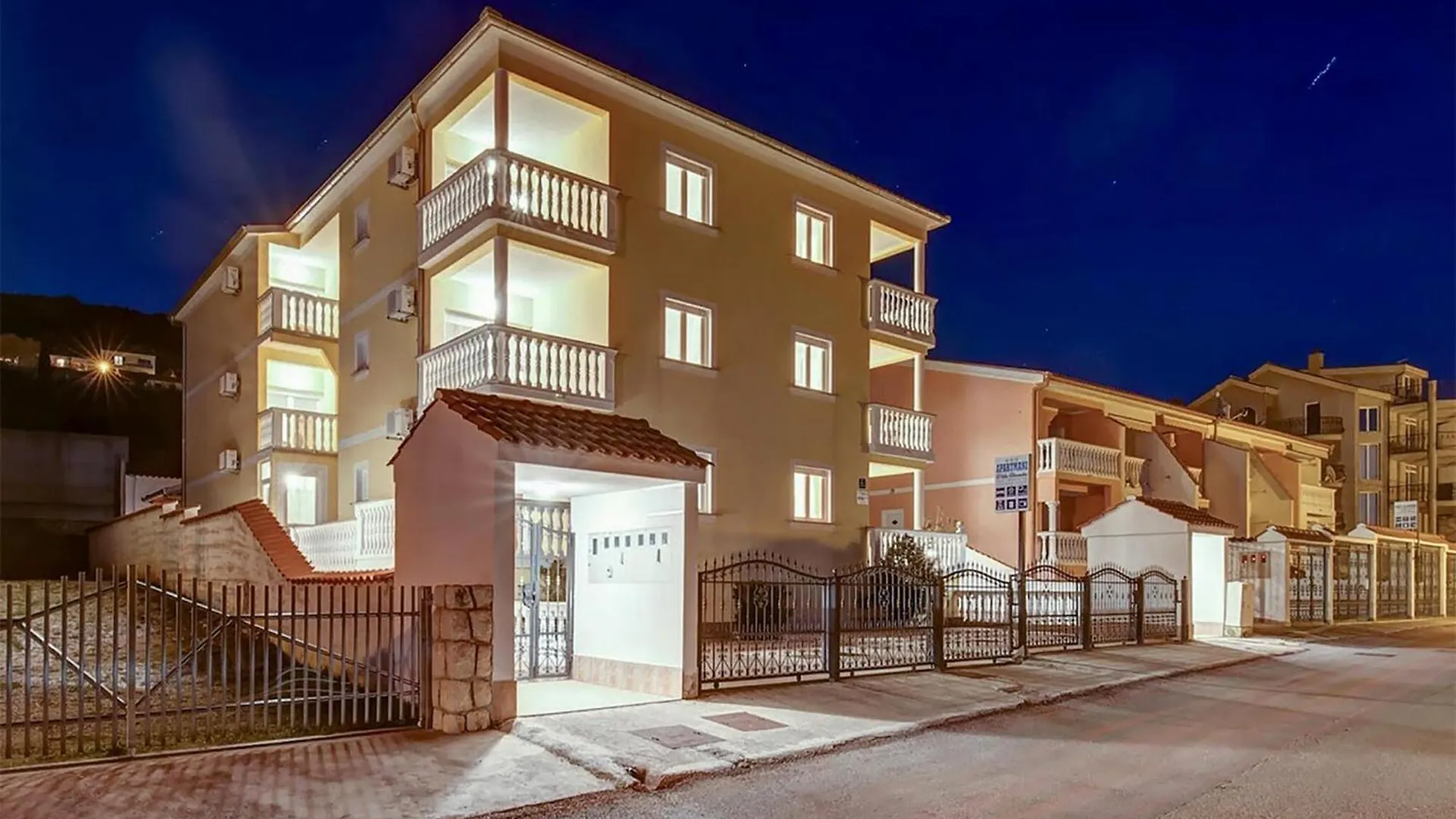 Nice Apartment In Dramalj With Wifi